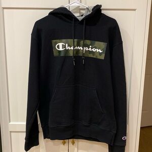 Men’s champion sweatshirt like new
